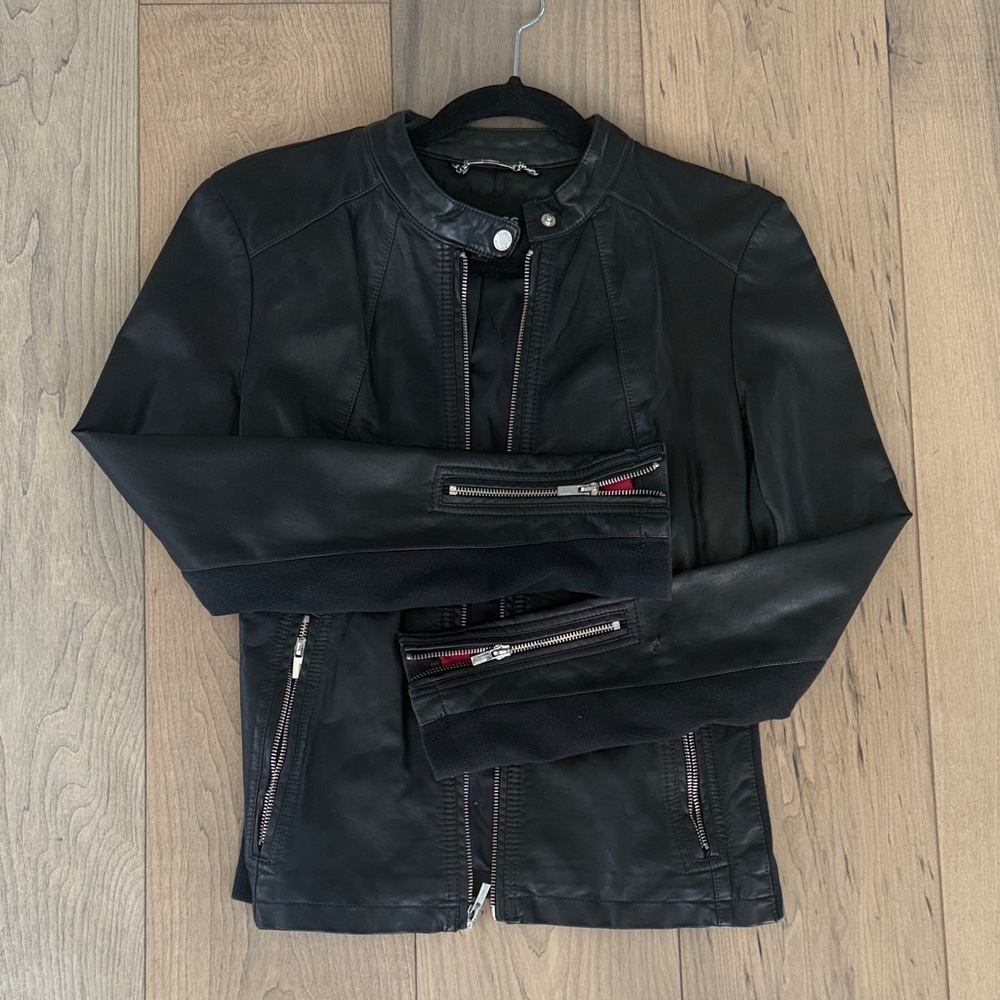 Express Black Leather Jacket with Zipper Details